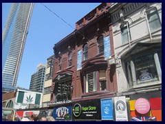 Toronto Bus Tour 120  - Yonge St